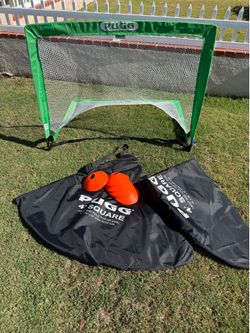 FIFA soccer practice net and markers30 pcs.
