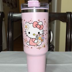 NWT Valentine Day 40 oz Tumbler