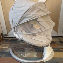 Bioby Baby Swing for Infants with 5 Natural Sway Speeds, Portable Bt Music Baby Swing with 5-Point Harness, Lightweight Baby Rocker for 5-20 Lb,0-12 M