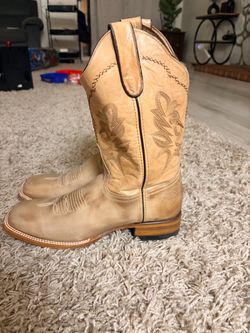 Tan Leather Western Cowboy Boots