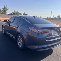 2014 Kia Optima Hybrid 