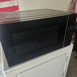 GE MICROWAVE 