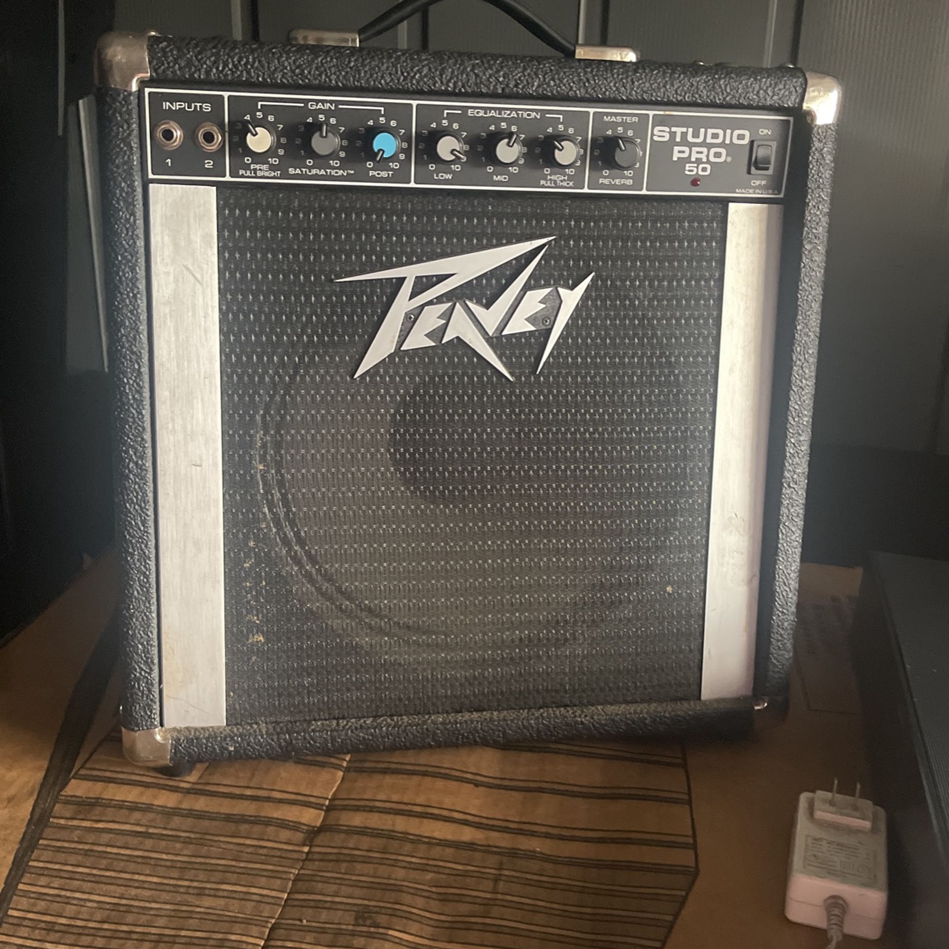 Peavey STUDIO PRO 50guitar Amp 12 Inch's 150watts