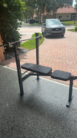 Weight bench