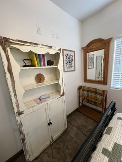 Bookcase Farmhouse Style