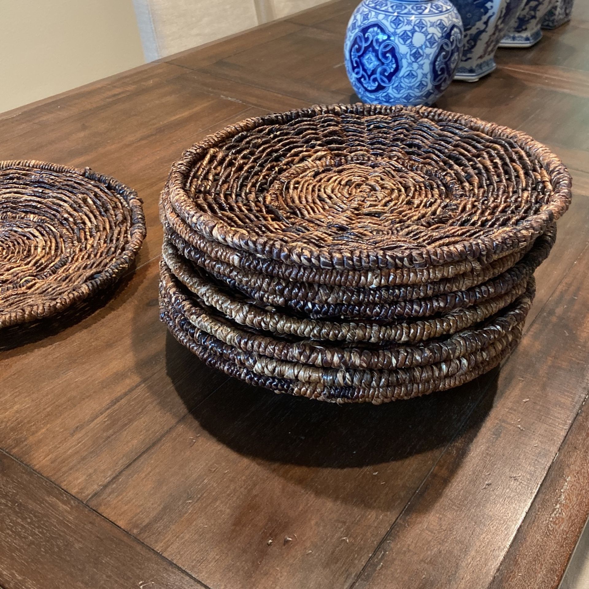 10 Wicker Placemats