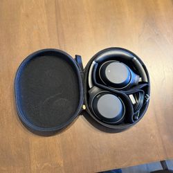 Sony Noise Canceling Headphones 