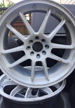 Enkei P1 w/ 3 Tires
