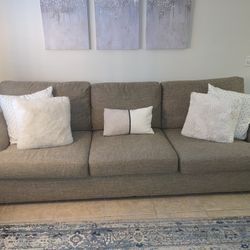 Bernhardt Tan Tweed Sofa Set