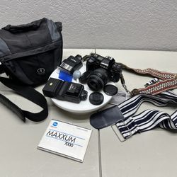 Minolta Maxxum 7000 AF 35mm W/ Sigma UC Zoom 28-70mm Lense ProSpec & Achiever