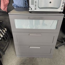 Dresser IKEA