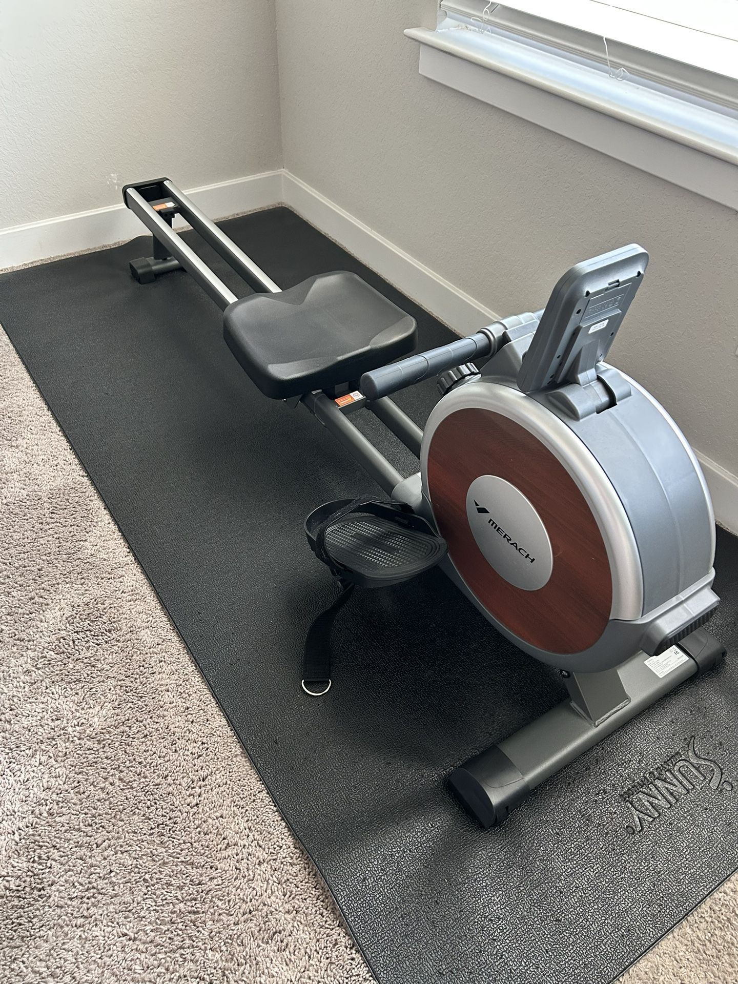MERACH Rowing Machine - Brand New