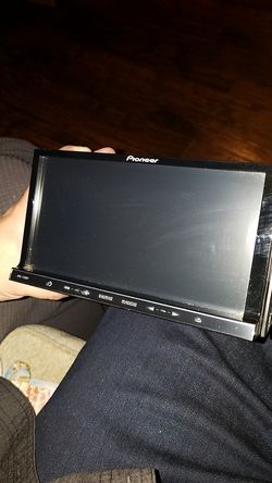 Pioneer Flagship In-Dash Navigation AV Receiver with DVD Playback, Built-In Bluetooth®, and 7" WVGA Touchscreen Display