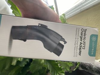 Tesla Charge Adapter