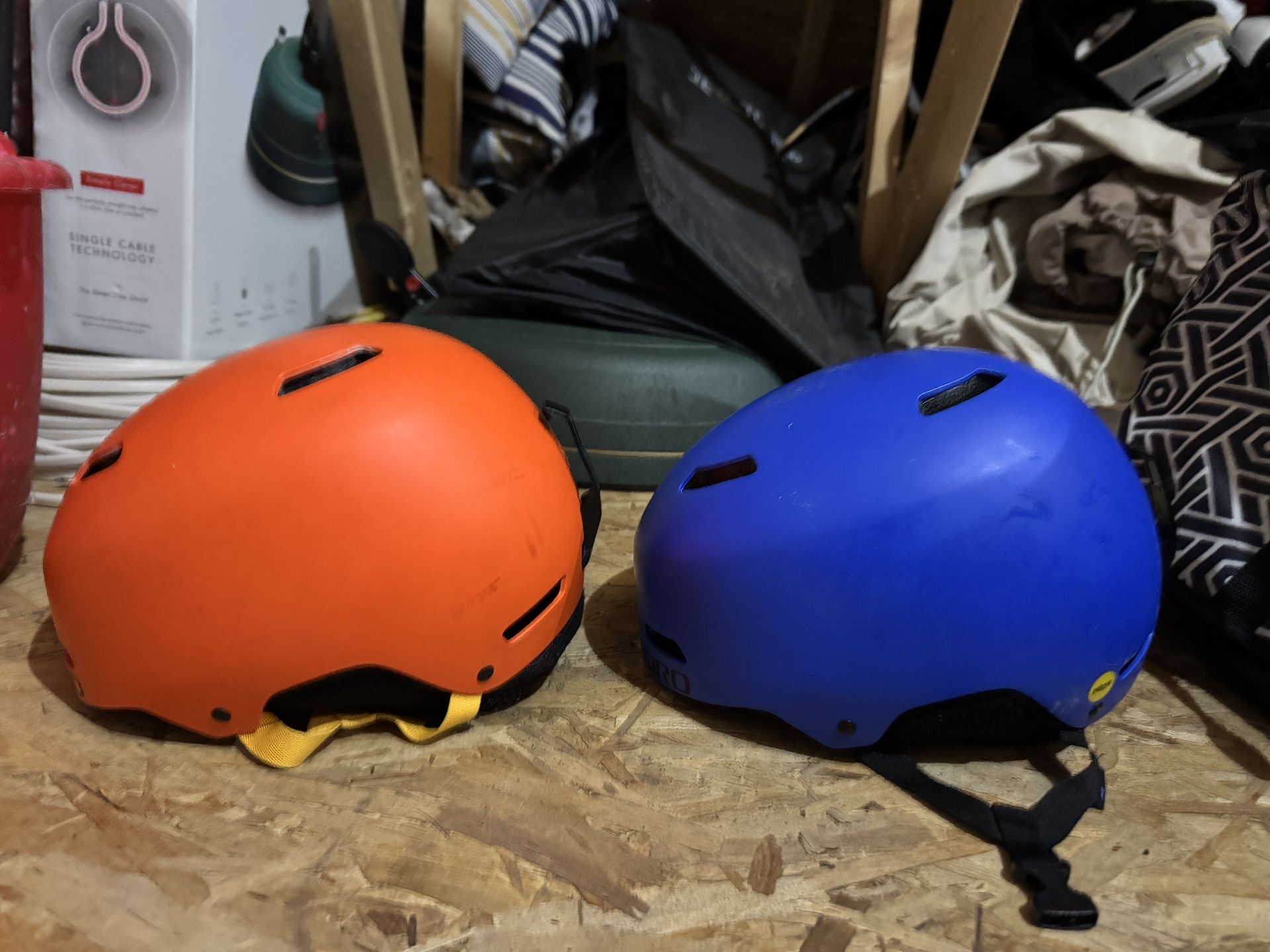 Kids Small Giro Ski/snowboard Helmets