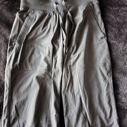 Lulu, Abrocrombie, Aeropostale Clothes