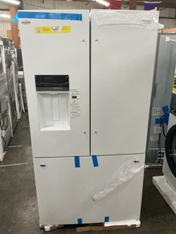 Frigidaire FRFS2823AW French Door Refrigerator (Open Box / Scratch & Dent)