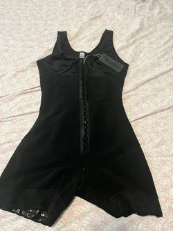 Yianna fajas shapewear for women control medium Retailed at $59.99.  New with tags. As is. No returns make me an offer I can’t refuse. Please feel fre