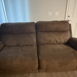 Couch Must Pick Up Out Of Storage Today 
