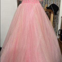 Quinceñera Dress C