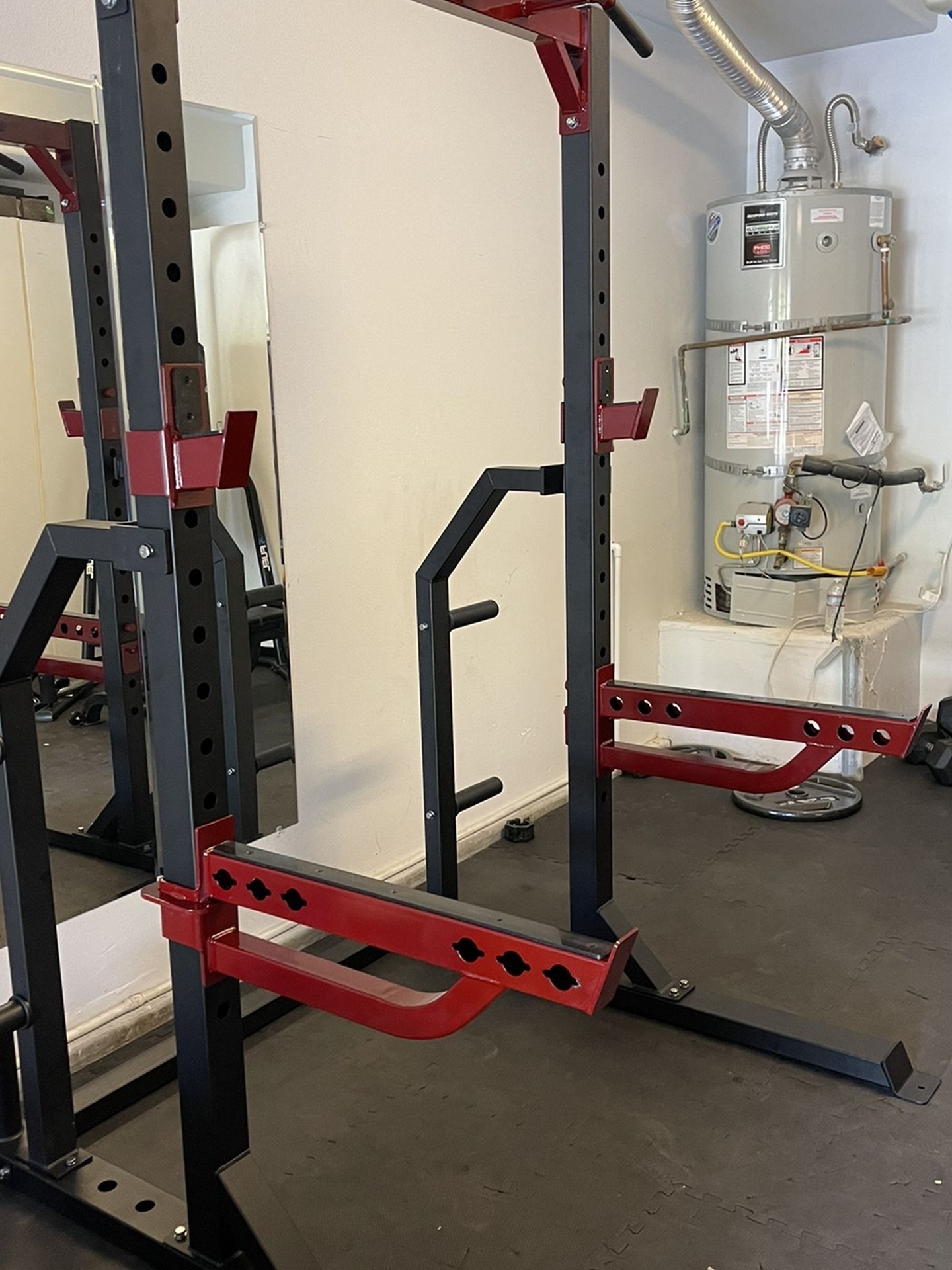 Muscle D VHC Adjustable Squat Half Rack