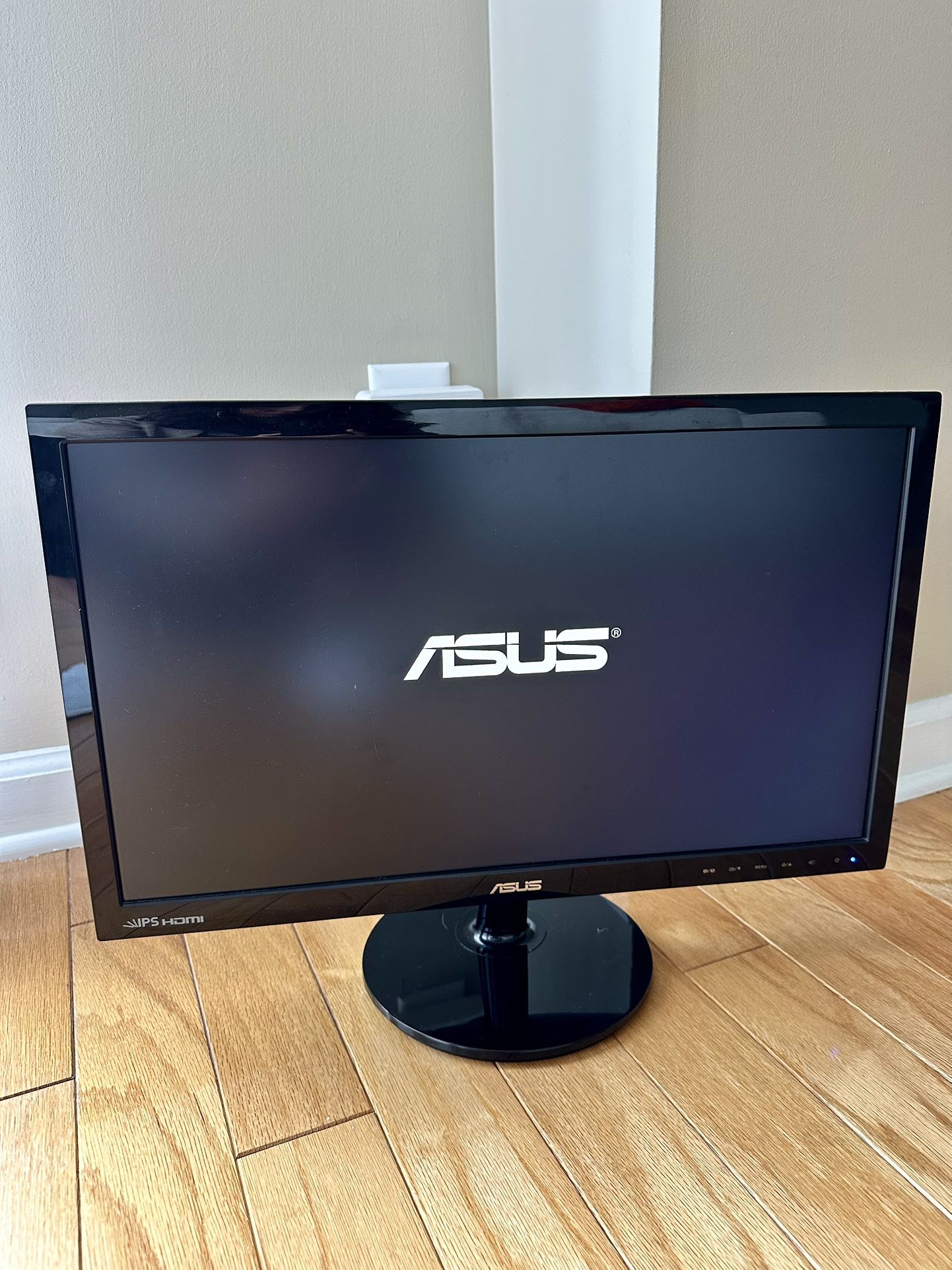 ASUS 21.5″ IPS 1080p Monitor (VS229H-P) – HDMI / DVI / VGA — Great Condition No Dead Pixels