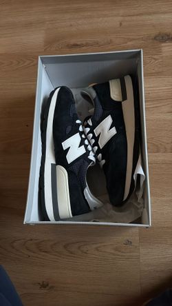 New Balance M990NV1 Navy Men’s Size 7.5