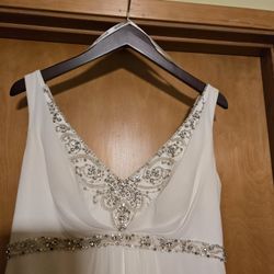 Marylise Wedding Dress size 12 (fits like an 8)