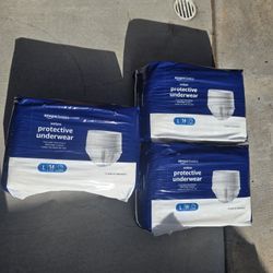 adult diapers 