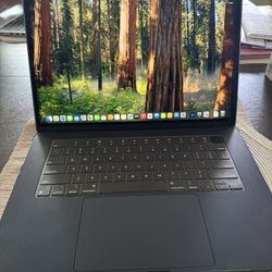 MacBook Air 23 M2 Chip 1TB 
