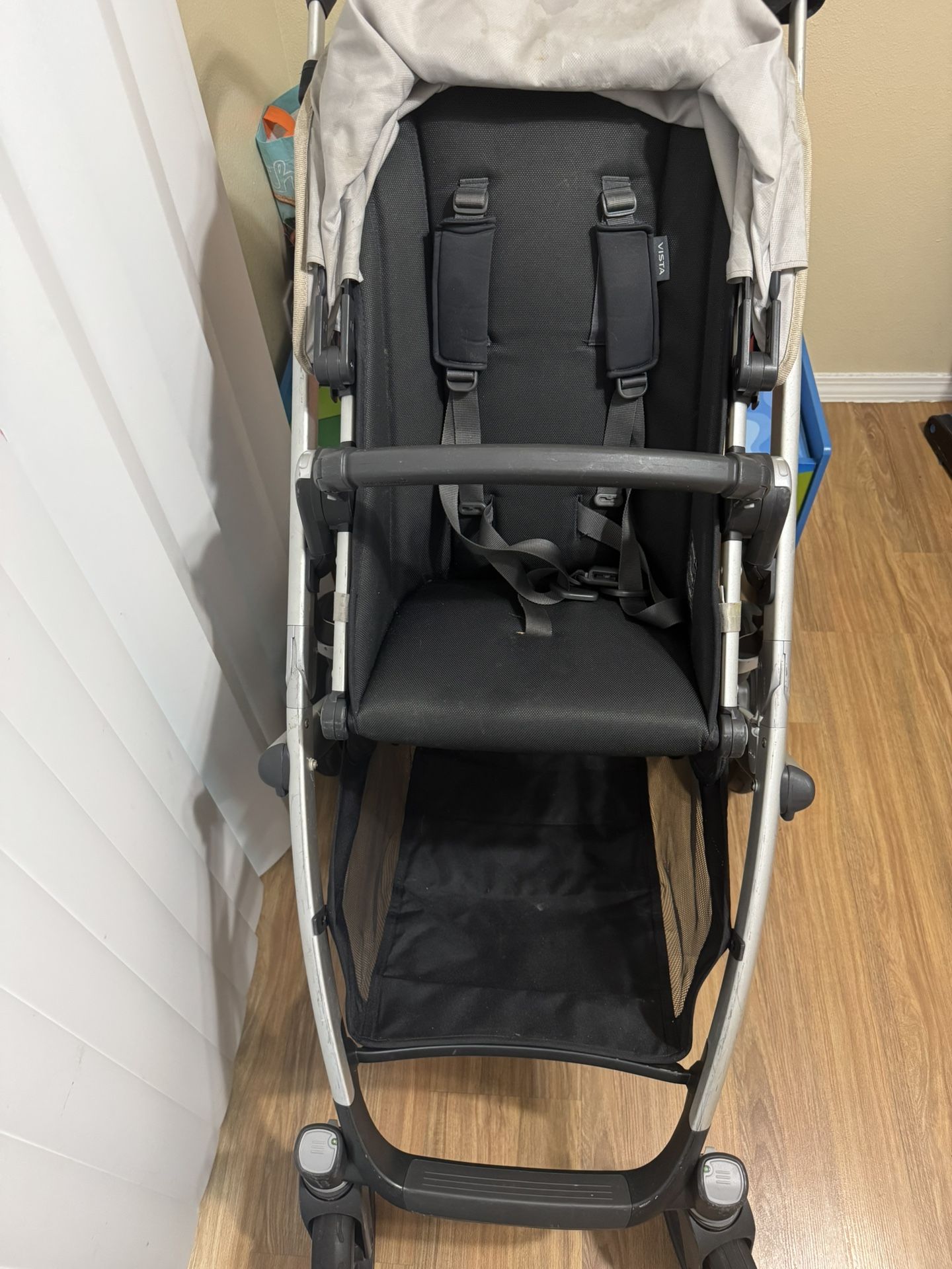 Uppababy Vista 2 Stroller And Bassinet