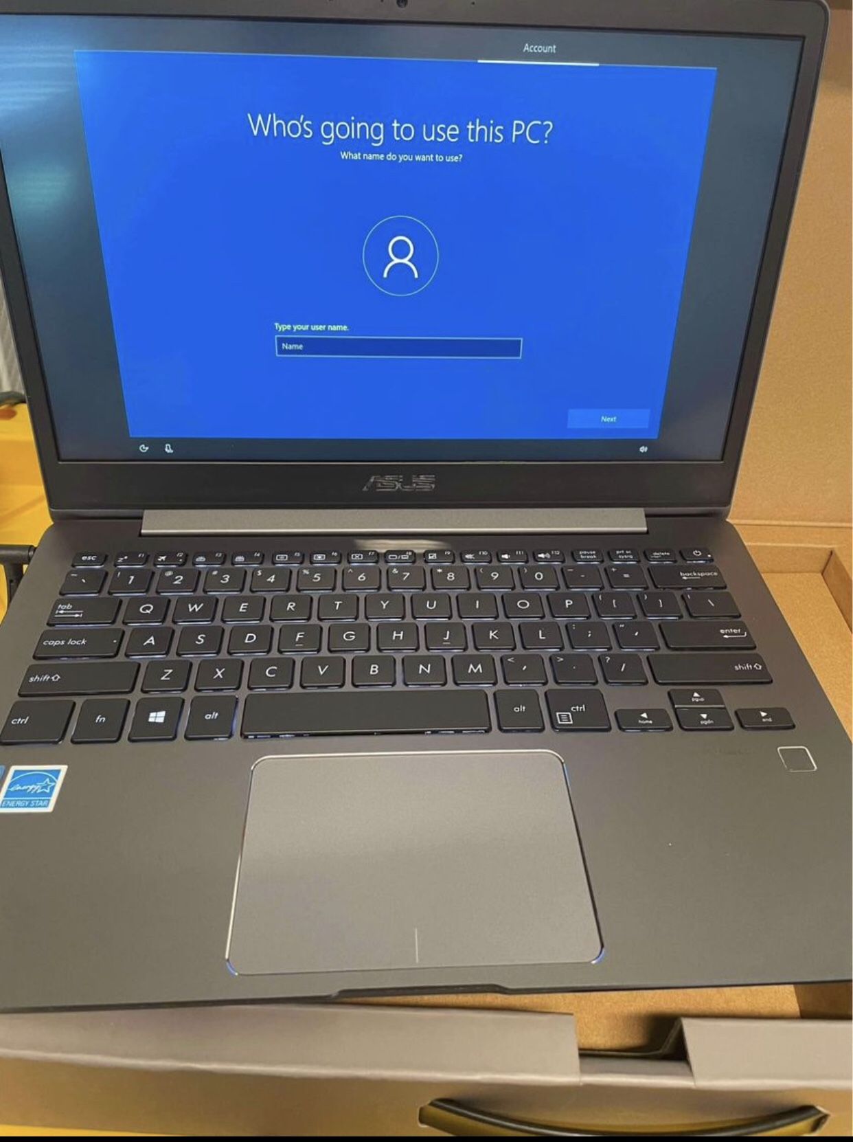 ASUS ZenBook 13 Ultra-Slim Laptop, Full HD WideView, 8th Gen Intel Core i5-8265U, 8GB LPDDR3, 512GB PCIe SSD, Backlit KB, Fingerprint, Slate Gray, Win