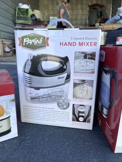 Kitchen appliances and pots