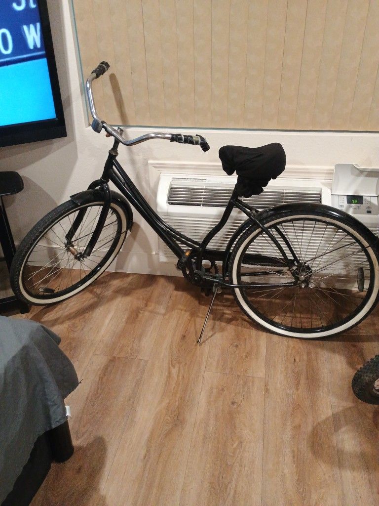 SCHWINN BIKE $50