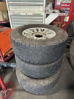 25 Inch Off-Road Tires