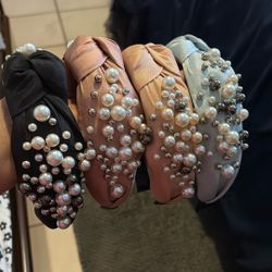 Headbands 👑🩷 $5 Each 