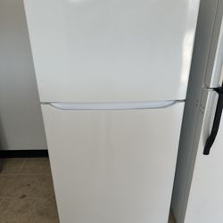 LG 30” W Top & Bottom Refrigerator 
