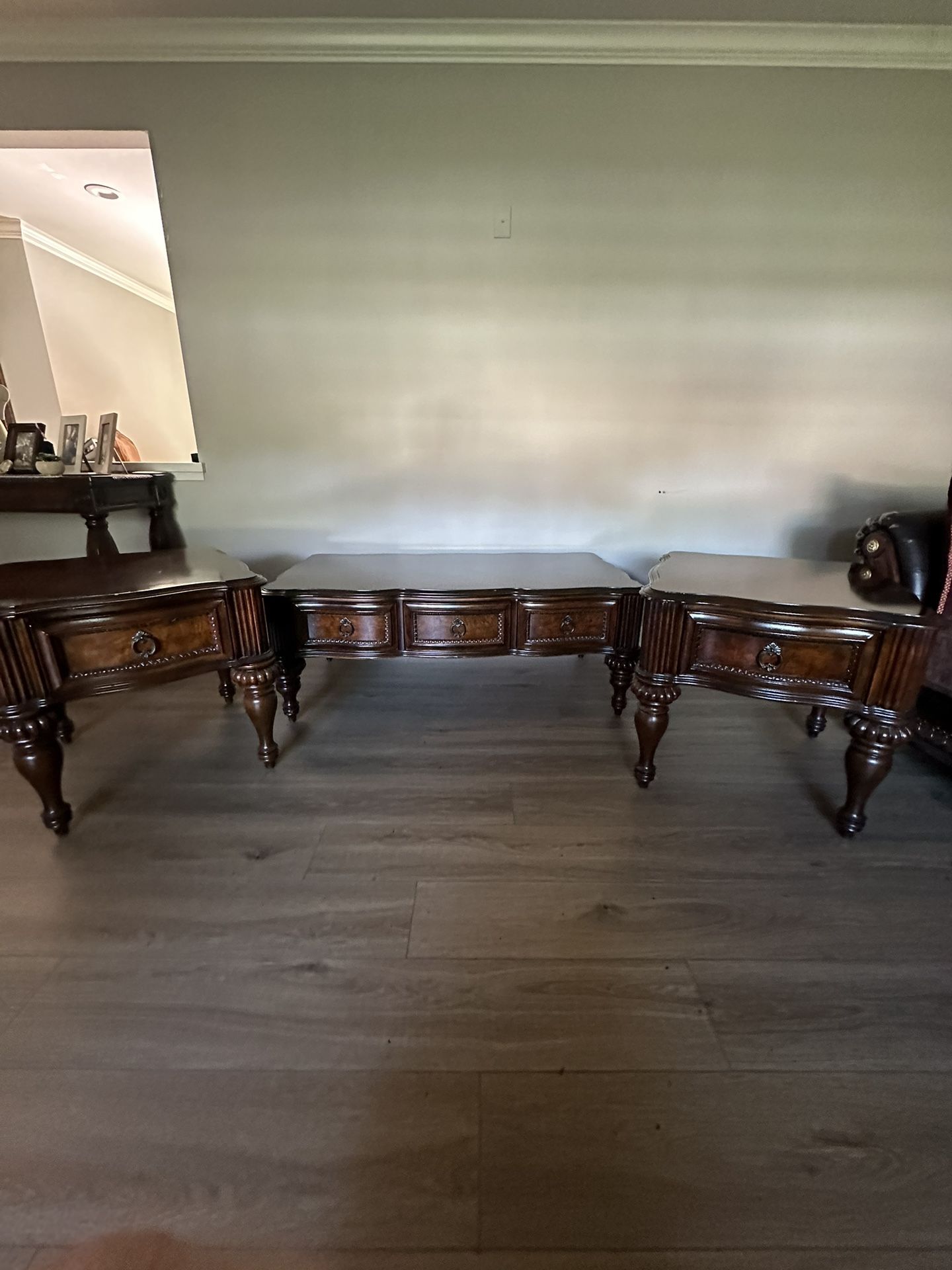 Furniture Set: Coffee Table + 2 Side Tables