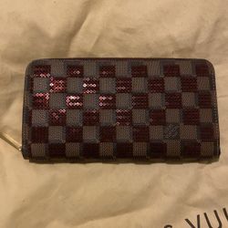 Limited Edition Louis Vuitton Zippy Wallet 