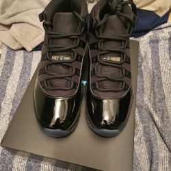 Jordan 4 Black Cat Jordan 11 Gamma 