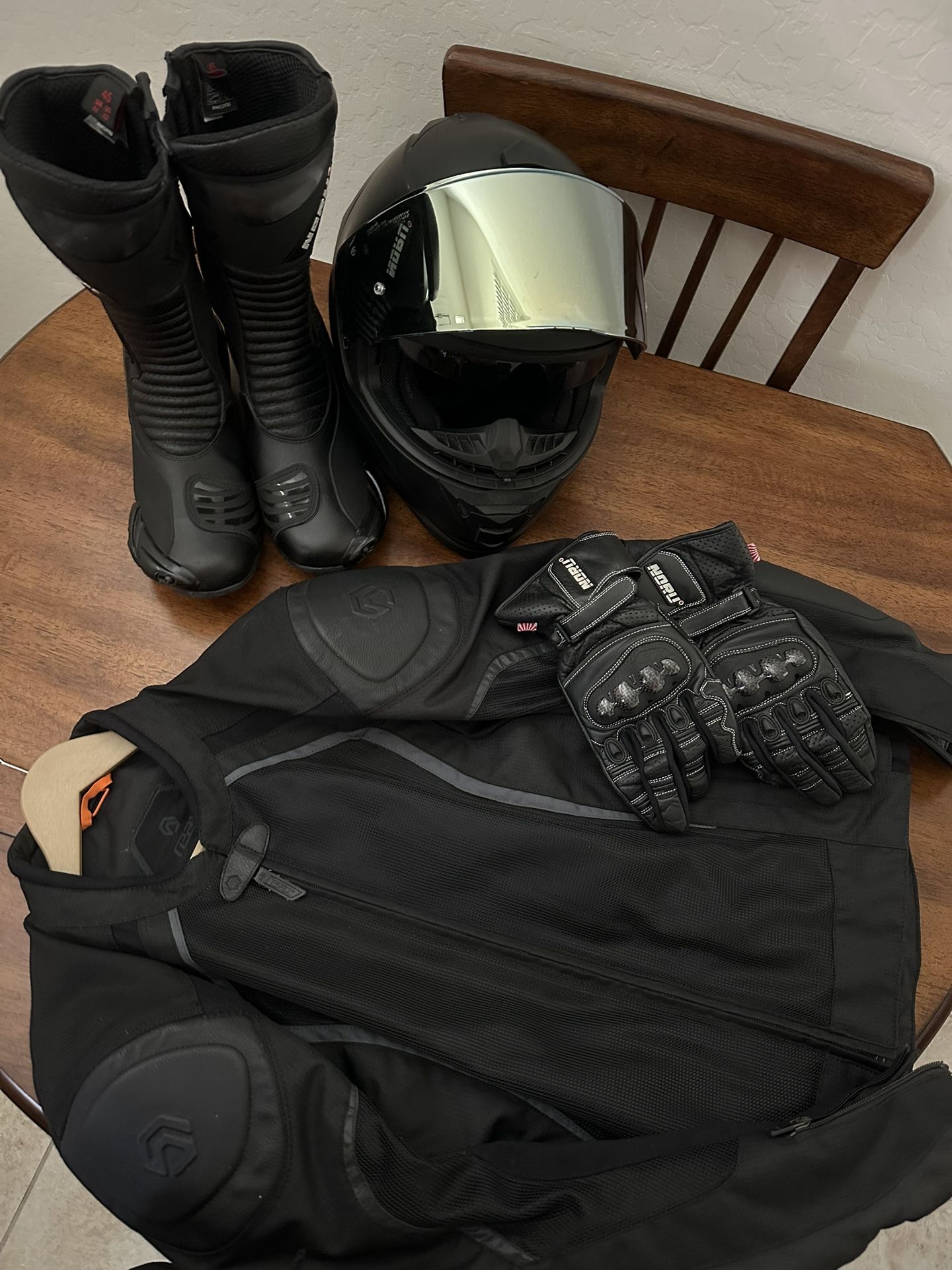 Motorcycle Riding Gear