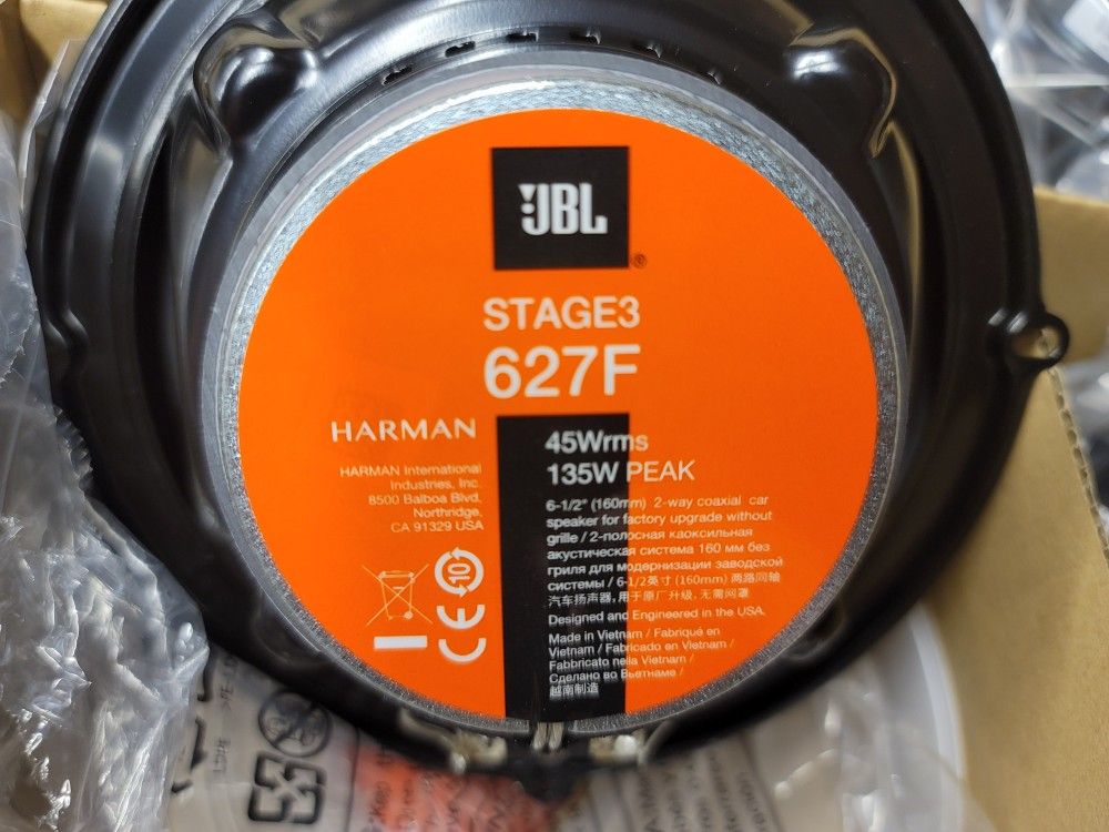 ALL NEW JBL STAGE 3, 6.5" SPEAKERS . $60 Pair