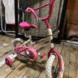 Girls bike