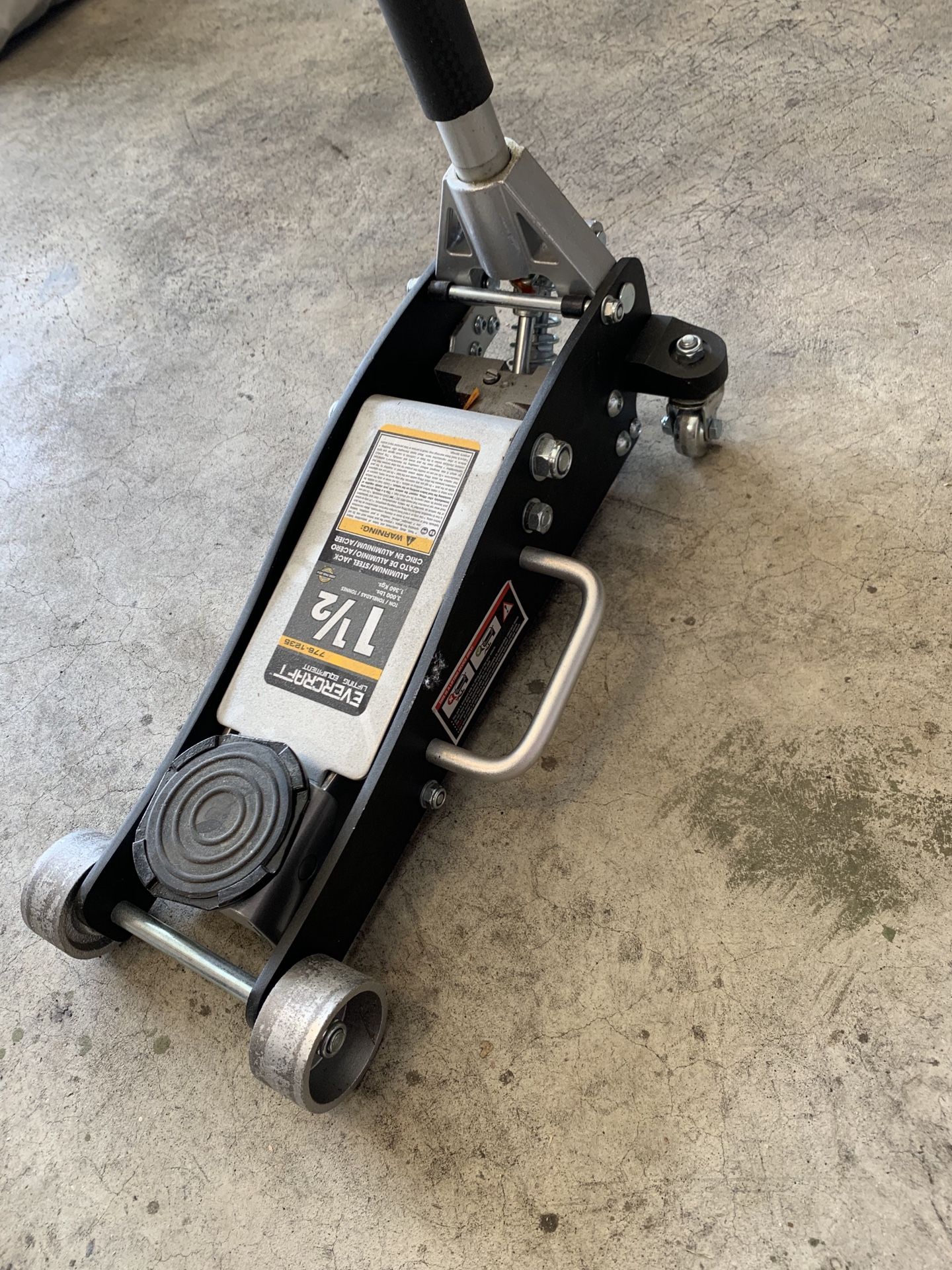 Evercraft 1 1/2 Ton Floor Jack for Sale in Kirkland, WA OfferUp