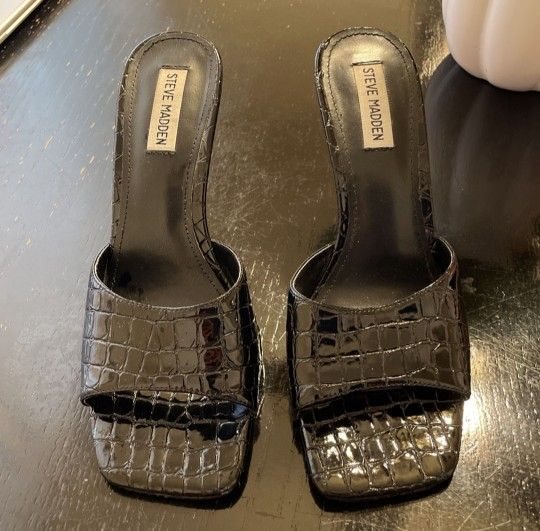 Sandals π‘