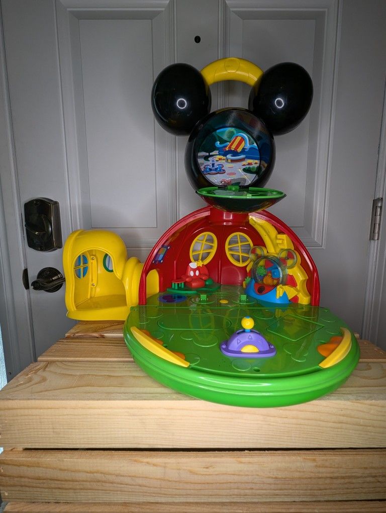 Disney Mickey Mouse Clubhouse Talking lnteractive House Playset