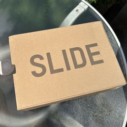 NEW Black Yeezy Slides Size 6