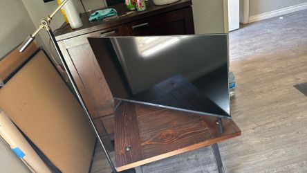 32in TV
