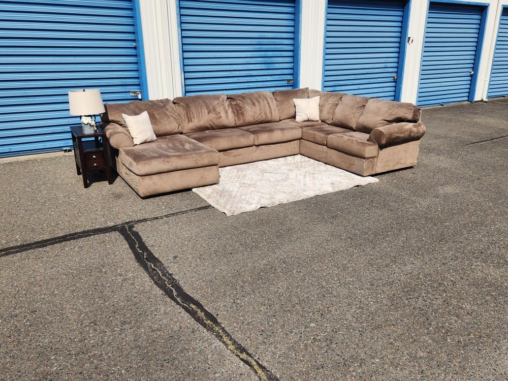 Sectional Sofa From Ashley Furniture FREE DELIVERY