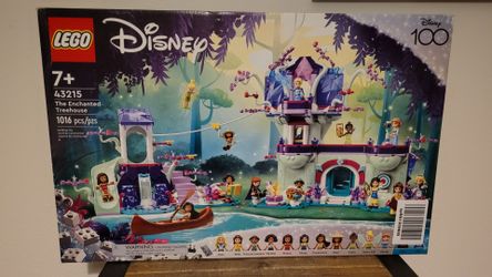 Disney Enchanted Treehouse Lego 1016 pc set